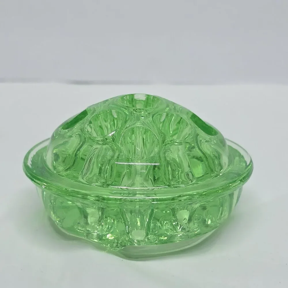 Vaseline Uranium Glass Flower Frog 9 Holes Glows UV Green Vintage 3" Diameter - Picture 4 of 10